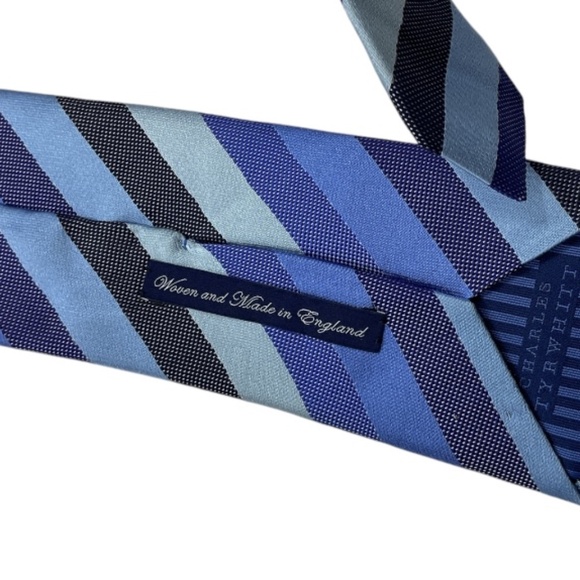 CHARLES TYRWHITT Blue Striped Silk LUXURY Tie HANDMADE ENGLAND - Picture 3 of 7